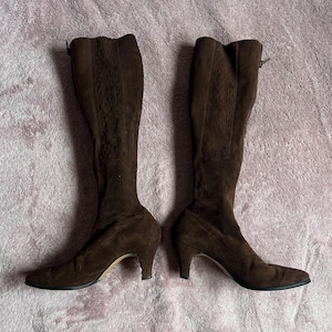 60s 70s Brown Suede Vintage Gogo Boots Knee High Zip Up Leather Pointed Toe with Heel