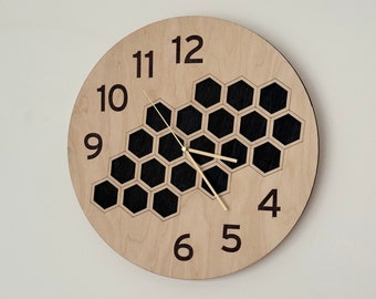 Horloge murale de style ruche, horloge murale avec chiffres, grande horloge unique, décorations pour la maison uniques, cadeau unique pour les parents, cadeau de pendaison de crémaillère
