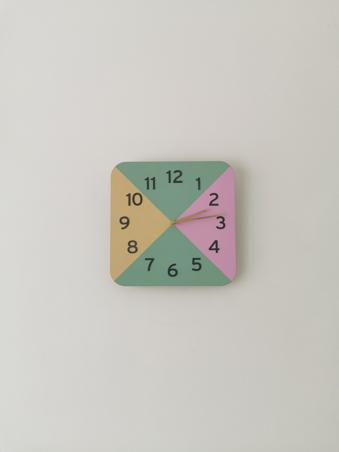 Colourful Wall Clock With Numbers and Golden Clock Hands , Kids Room