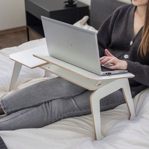 Laptop table with 2024 fan for bed