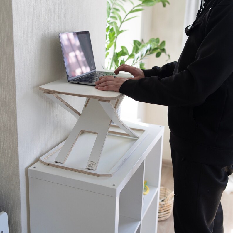 Modern Converter Standing Desk 画像 1