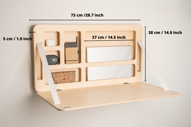 Bureau escamotable flottant en contreplaqué : élégance moderne et peu encombrante. image 5