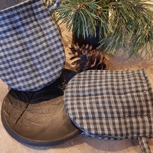 Linen kitchen gloves set,2 linen oven gloves,kitchen oven mitts for baker,linen pot holders,ECO friendly linen oven mitts,HYGGE HOME.