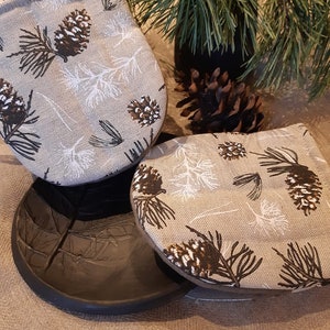 Linen kitchen gloves set with forest print,2 linen oven gloves,kitchen oven mitts for baker,linen pot holders,ECO friendly linen gift.
