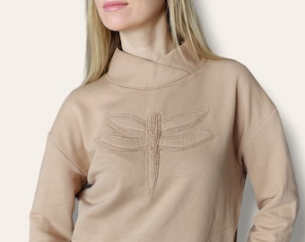 Dragonfly Sweatshirt, Embroidered Crewneck Pullover For Women, Dragonfly Sweater, Warm Cotton Sweatshirt, Casual Embroidery Jumper