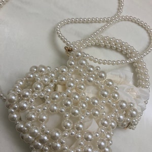 Bolso de mano de noche hecho a mano con cuentas de perlas, bolso de boda. Hermoso y único para todo tipo de ocasiones.