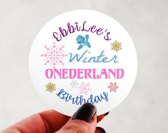 Naklejki urodzinowe Winter ONEderland | Etykiety na upominki na pierwsze urodziny