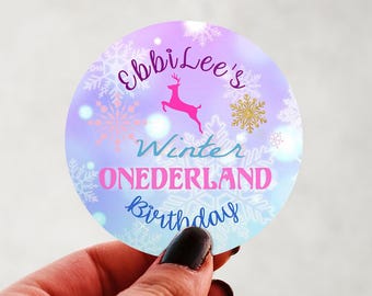 Naklejki urodzinowe Winter ONEderland | Etykiety na upominki na pierwsze urodziny