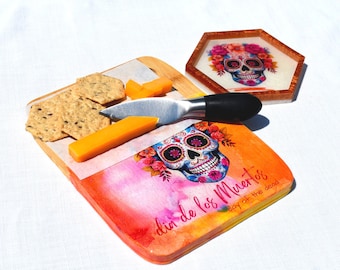 Day of Dead Gift • Dia de Los Muertos Gift • Goth Gift Set • Bamboo Snack Board with Coaster • Sugar Skull Cheese Board • Halloween Decor