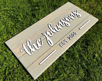 Letrero familiar personalizado de madera de roble en 3D