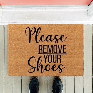 Veuillez retirer vos chaussures | Tapis de bienvenue | Paillasson pour pendaison de crémaillère | Paillasson drôle | Paillasson amusant | Tapis frontal | Cadeau bâillon | Cadeau pour la maison neuve