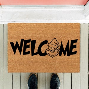 Welcome Grinch Doormat | New Year Doormat | Christmas Gift | Funny Grinch Doormat | Xmas Mat | Noel Gift | Funny Welcome Mat | Grinchmas