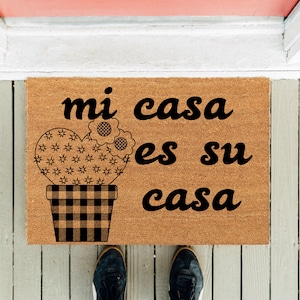 Mi Casa Es Su Casa | Funny Doormat | Housewarming Gift | New Home Gift | Front Rug | House Gift | Closing Gifts | My House is Your House