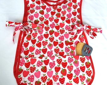 Smock/Cobbler Apron with Strawberries - Hand Sewn! Size Small/Med