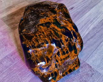 Blue amber Indonesia - Estimated to be 120 million years old - Report available