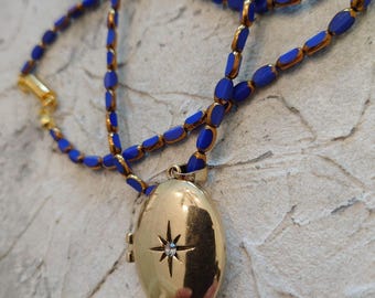 Vintage Rhinestone Star Locket Blue Violet Glass Beads Necklace