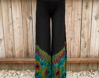 Woman’s Wide Legged Colorful Tie Dye Palazzo Pants, Chic Hippie Pants, Bohemian, Comfortable, Colorful and Fun, Yoga, Vacation, Loose Fit
