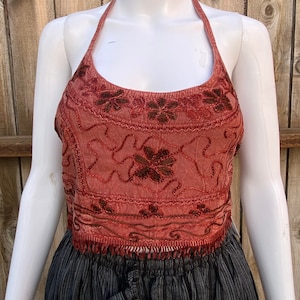 Women’s Boho Festival Crop Top with Flower Design and Tassel Hem, Open Back, Outdoor Summer Fairy Hippie Shirt Fun Beach Tank Top