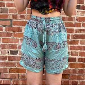 Hippie Unisex Shorts, Boho, Casual, Pockets, Longer Shorts, Capri Shorts, Festival Fashion, Loungewear, Beachwear, Comfy, Perfect Gift Mint