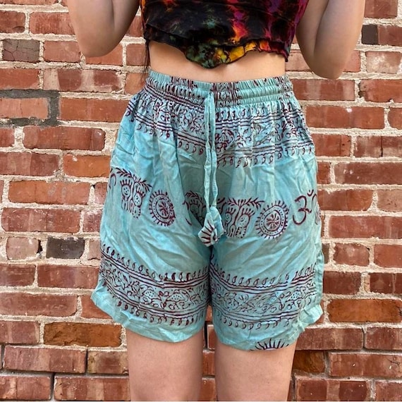 Hippie Unisex Shorts, Boho, Casual, Pockets, Longer Shorts, Capri Shorts, Festival Fashion, Loungewear, Beachwear, Comfy, Perfect Gift