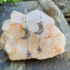 Silver Moon Star Earrings, Celestial Crescent Moon Chain Dangle Earrings, Whimsigoth Silver Star and Moon Earrings, Celestial Earrings