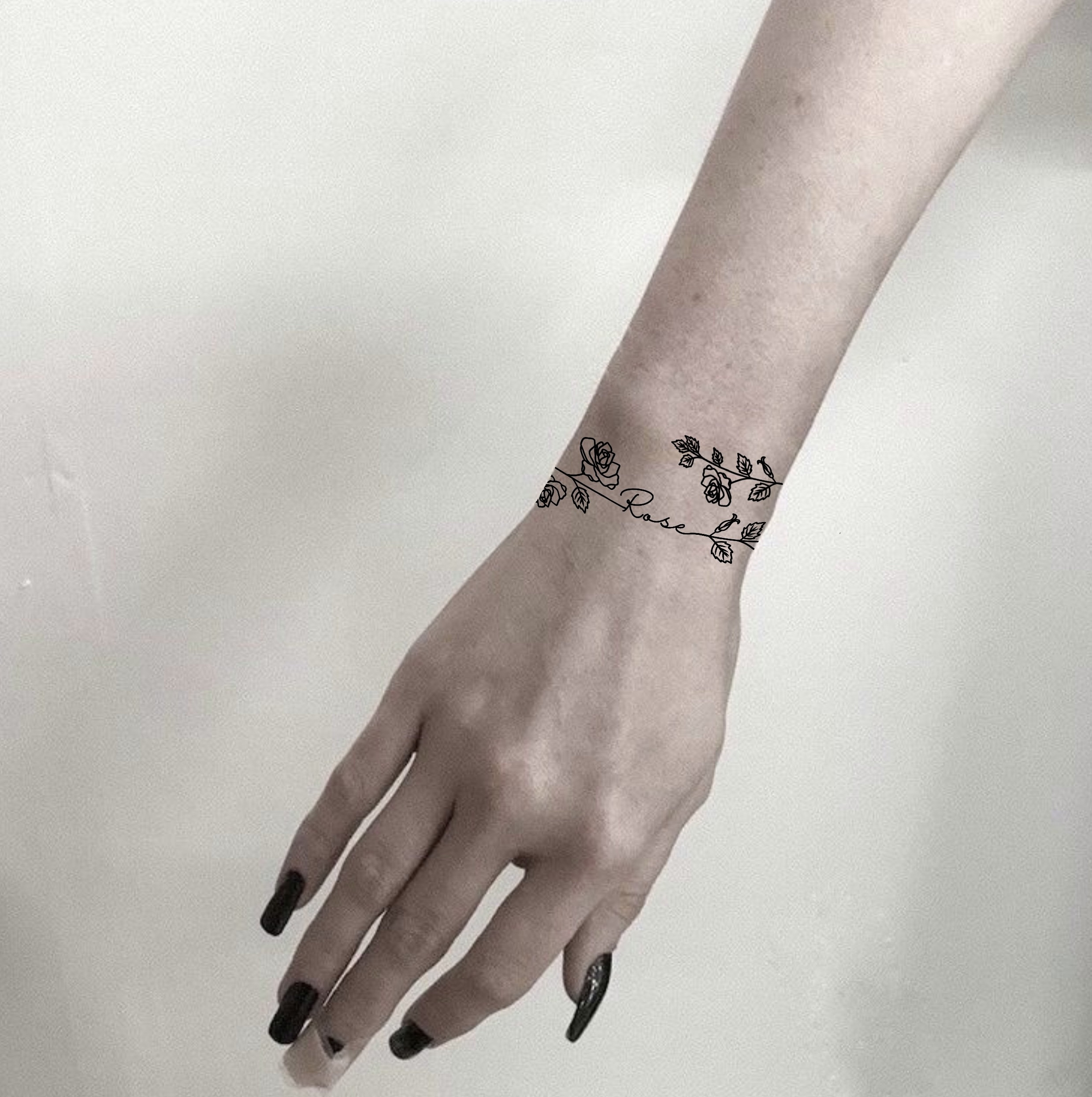 Girly Wrist Tattoos With Names Trending Now