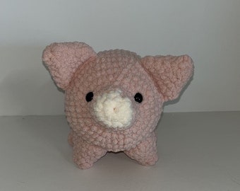 Crochet Pig Plushie