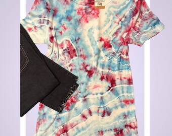 Tie Dye Shirt for Women, Crew Custom Tye dye shirt, Psychedelic T Shirt, Festival Wear Tee, Unique gift, Grateful, Soft Tee, Tie-Dye Shirt