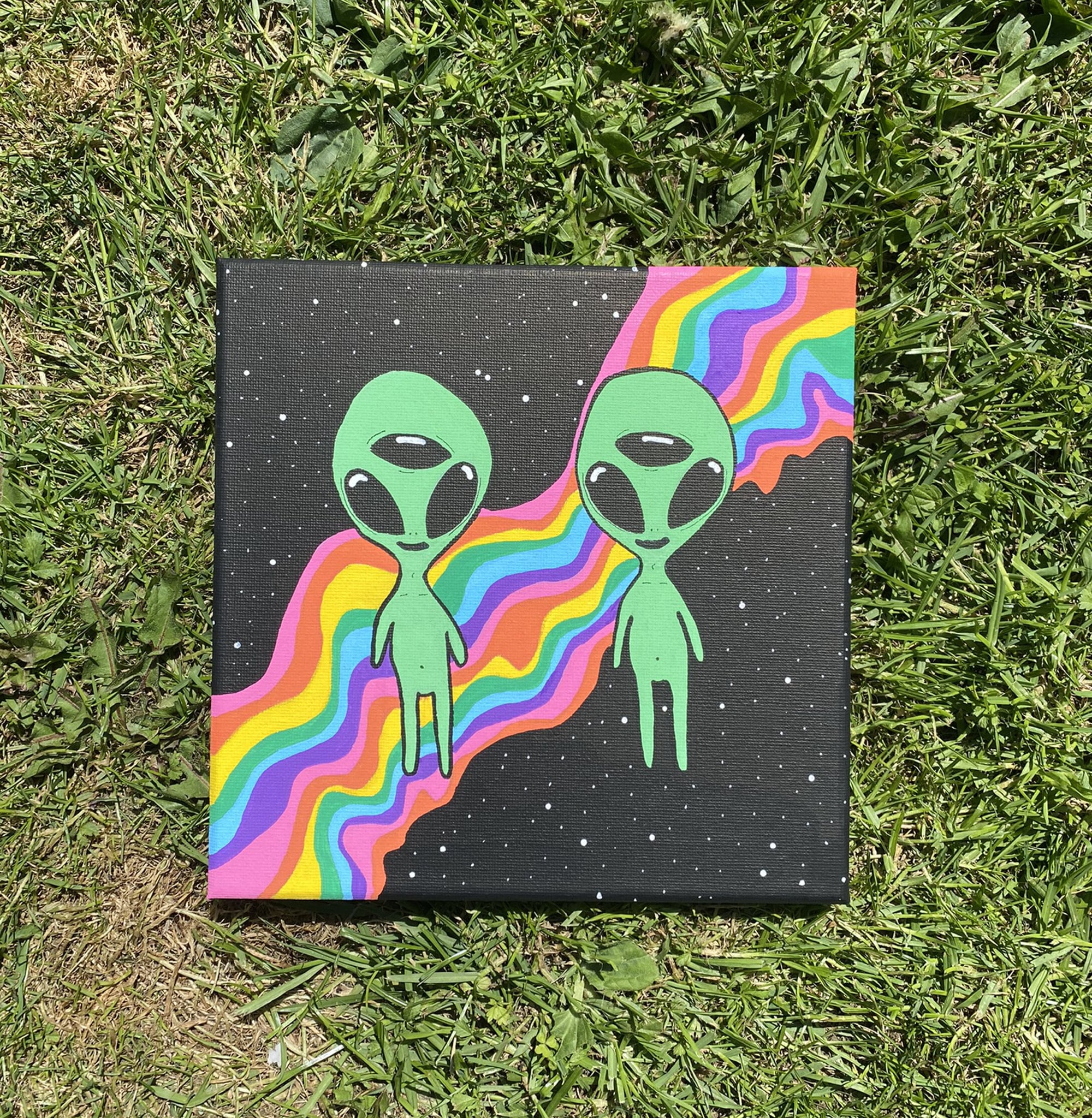 Alien painting deals