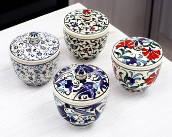 Frascos de especias de cerámica hechos a mano con tapa: almacenamiento de cocina personalizable, juego de 2/4/6/8