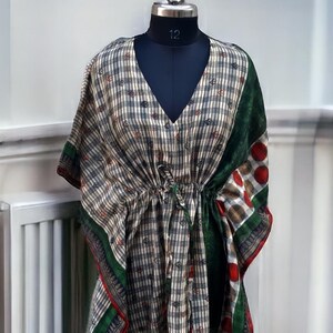 100% art Silk Kaftan, Women wear, Silk Kimono For Her, Vintage Silk Robe Luxury Dress, Designer Silk Caftan Dress
