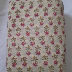 Tessuto in voile di cotone stampato a mano: materiale per sartoria floreale