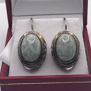 Vintage 925 sterling silver jade earrings