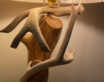 Rustic Antler Log Lamp: Handcrafted Cabin Decor