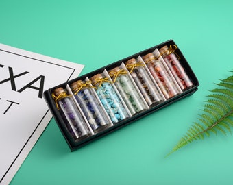 ミニガラスウィッシングボトル、研磨された天然クリスタルジェムストーンチップ付き、装飾、ヒーリング、レイキ、チャクラ用7個