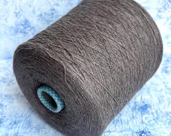100% Cashmere lace yarn on cone Machine Knitting Hand knitting Crochet Weaving Cariaggi 2/48 2400m/100g (2624yd/3.52oz) Color Taupe