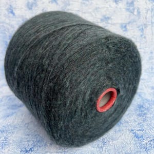 Merino fluffy yarn on cone, 90/10% Merino/Polyamide Hand knitting Machine knitting yarn Zegna Baruffa art HUNTER 380m/100g (415yards/3.52oz)