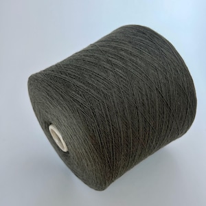 Cashmere yarn on cone Italian Fine Yarn Hand Knitting Machine Knitting 100% Cashmere Loro Piana 2/27 1350m/100g (1476yards/3.52oz)