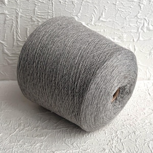 Cashmere lace blend yarn on cone, 90/10% Cashmere/PA - Loro Piana 100g/ 1300 m - Italian Fine Yarn, Hand Knitting, Machine Knitting