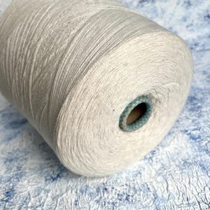 Cashmere lace yarn on cone Machine Knitting Hand knitting Color stucco 100% Cashmere Cariaggi 2/28 1400m/100g (1531yd/3.52oz)