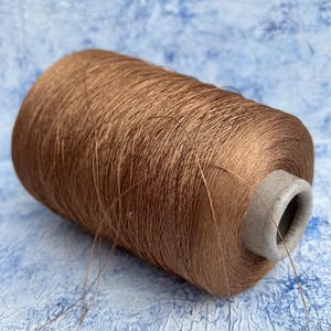 Hilo de seda 100 % italiano de encaje para tejer a mano, a máquina, crochet, color bronce, 3000 m/100 g (3280 yardas/3,53 oz)