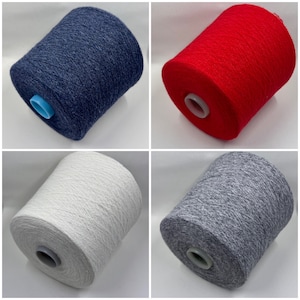 Merino blend yarn, Merino/Cashmere/Viscose/PA 43/24/28/5% - 100 g/ 2280 m - Italian Lace Yarn, yarn on cone, Hand Knitting, Machine Knitting