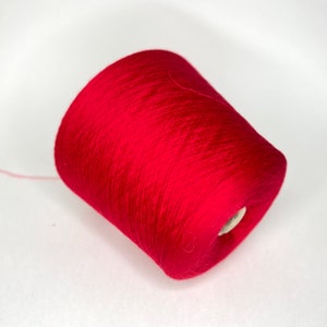Merino lace yarn on cone Italian Fine Yarn Machine knitting Hand Knitting 100% Combed Merino yarn Victoria 2/48 2400m/100g (2624y/3.52oz)