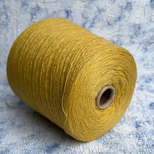 Cashmere 100% yarn on cone Machine Knitting Hand knitting Weaving  Color Yellow Higland NM 2/15 750m/100g (820yd/3.52oz)