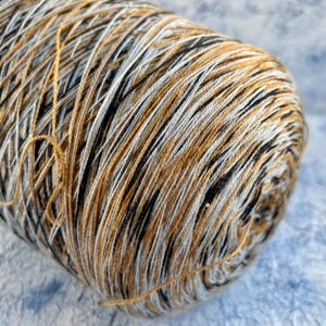 Merino fine yarn on cone Italian Yarn Hand Knitting Machine Knitting 100% Merino Missoni 3/24  800m/ 100g (874,5 yards/3.52oz)