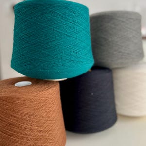 100% Merino fine yarn on cone Crochet Weaving Machine knitting Hand Knitting Zegna Baruffa  NEW GEELONG 1500m/100g (1640y/3.52oz)