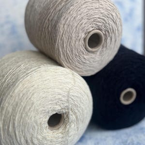 100% Merino Italian fingering Yarn Machine knitting Hand Knitting Wool Malfile Loro Piana  Nm3/12 400m/100g (437/3.50z)