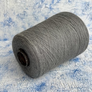Merino lace yarn on cone 100% merino  Weaving Machine knitting Hand Knitting Cariaggi Antilope  4000m/100g (4374yrds/3.52oz) Color Gray