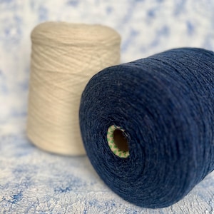 Merino cashmere fine blend yarn on cone, Cashmere/Merino 50/50% - 100g/900m - Italian Fine Yarn, Hand Knitting, Machine Knitting