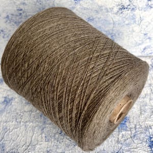 Cashmere lace yarn on cone 100% Cashmere Grey olive Italian Fine Yarn Hand Knitting Machine Knitting Cariaggi  1400m/100g (1531y/3.52oz )